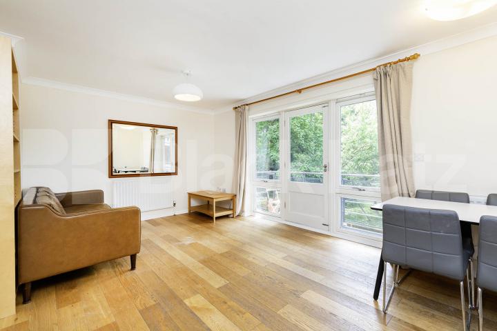 Stunning 2 large double bedroom property located just off Essex Road Ramsey Walk, Islington
